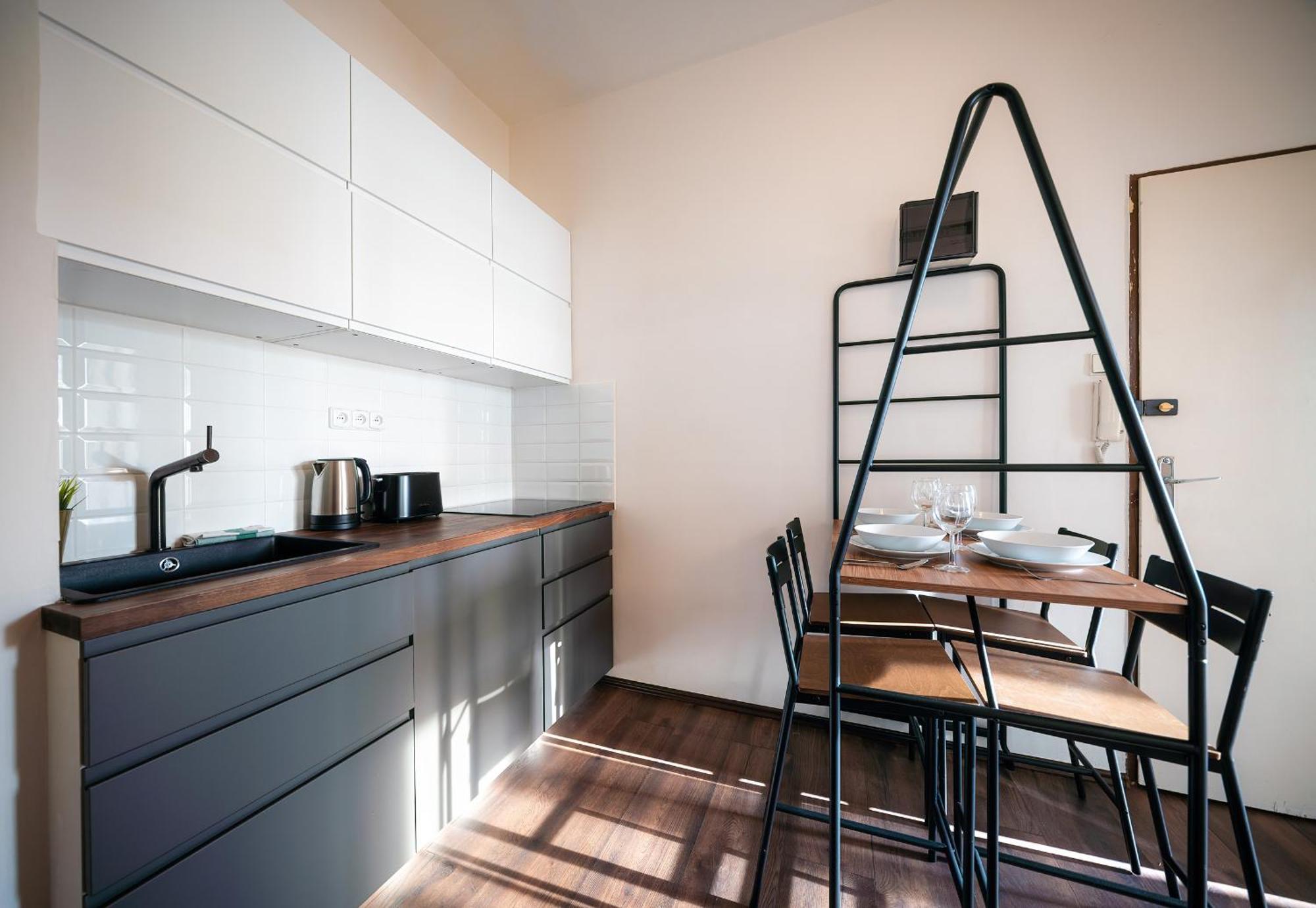 Michal&Michael'S Central Apartments براغ المظهر الخارجي الصورة