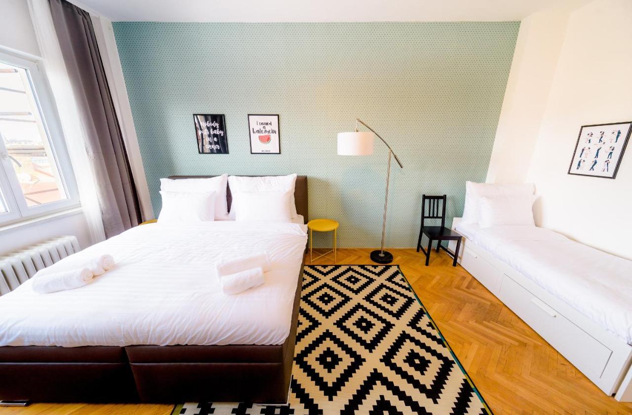 Michal&Michael'S Central Apartments براغ المظهر الخارجي الصورة