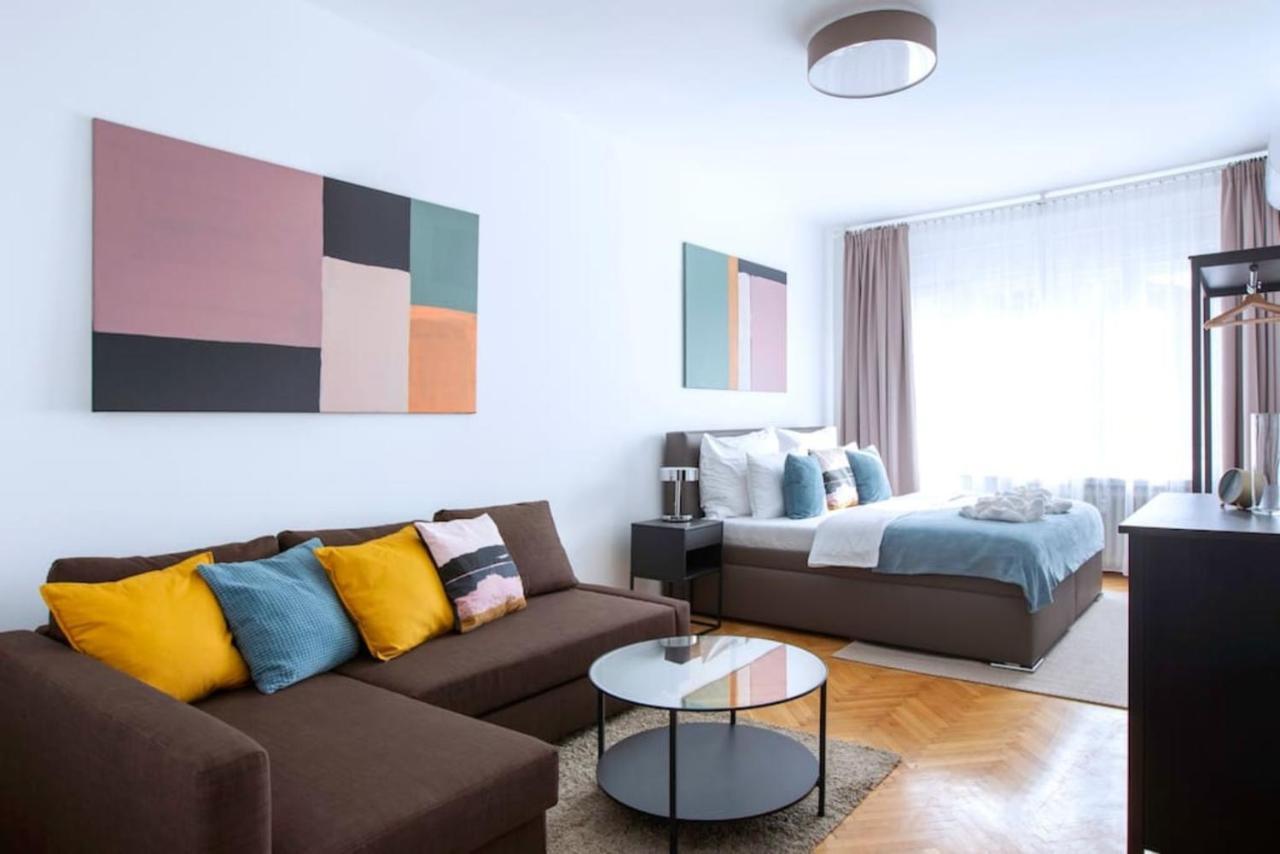 Michal&Michael'S Central Apartments براغ المظهر الخارجي الصورة