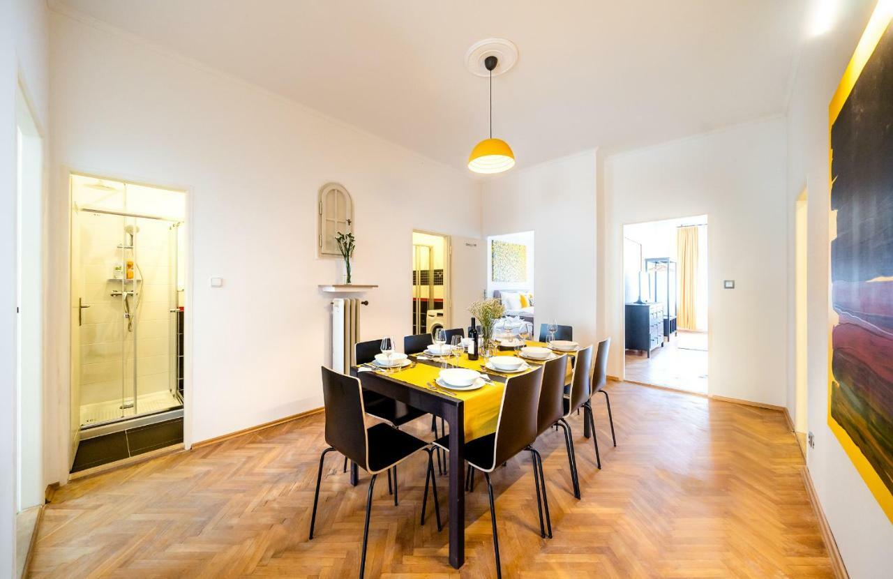 Michal&Michael'S Central Apartments براغ المظهر الخارجي الصورة