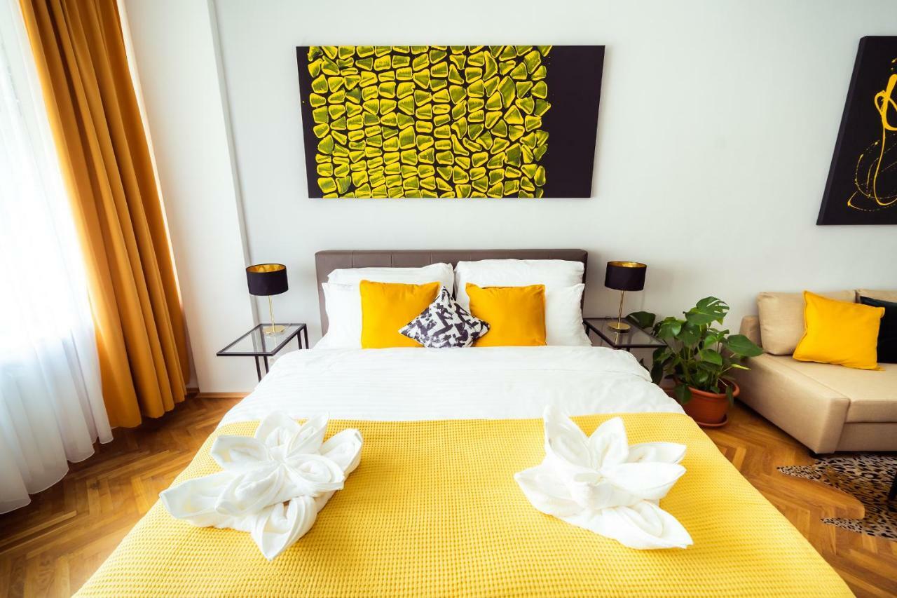 Michal&Michael'S Central Apartments براغ المظهر الخارجي الصورة
